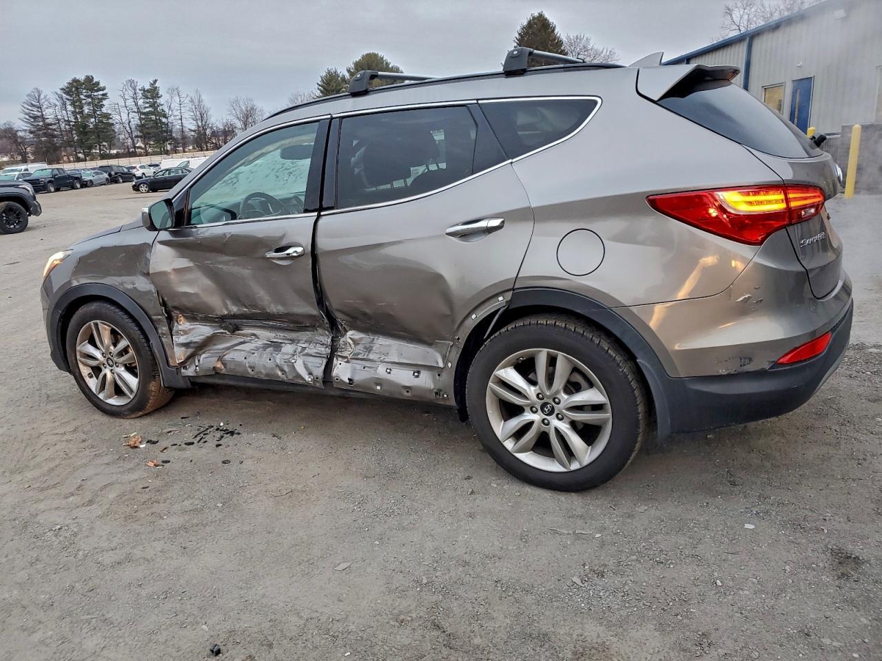2016 HYUNDAI SANTA FE