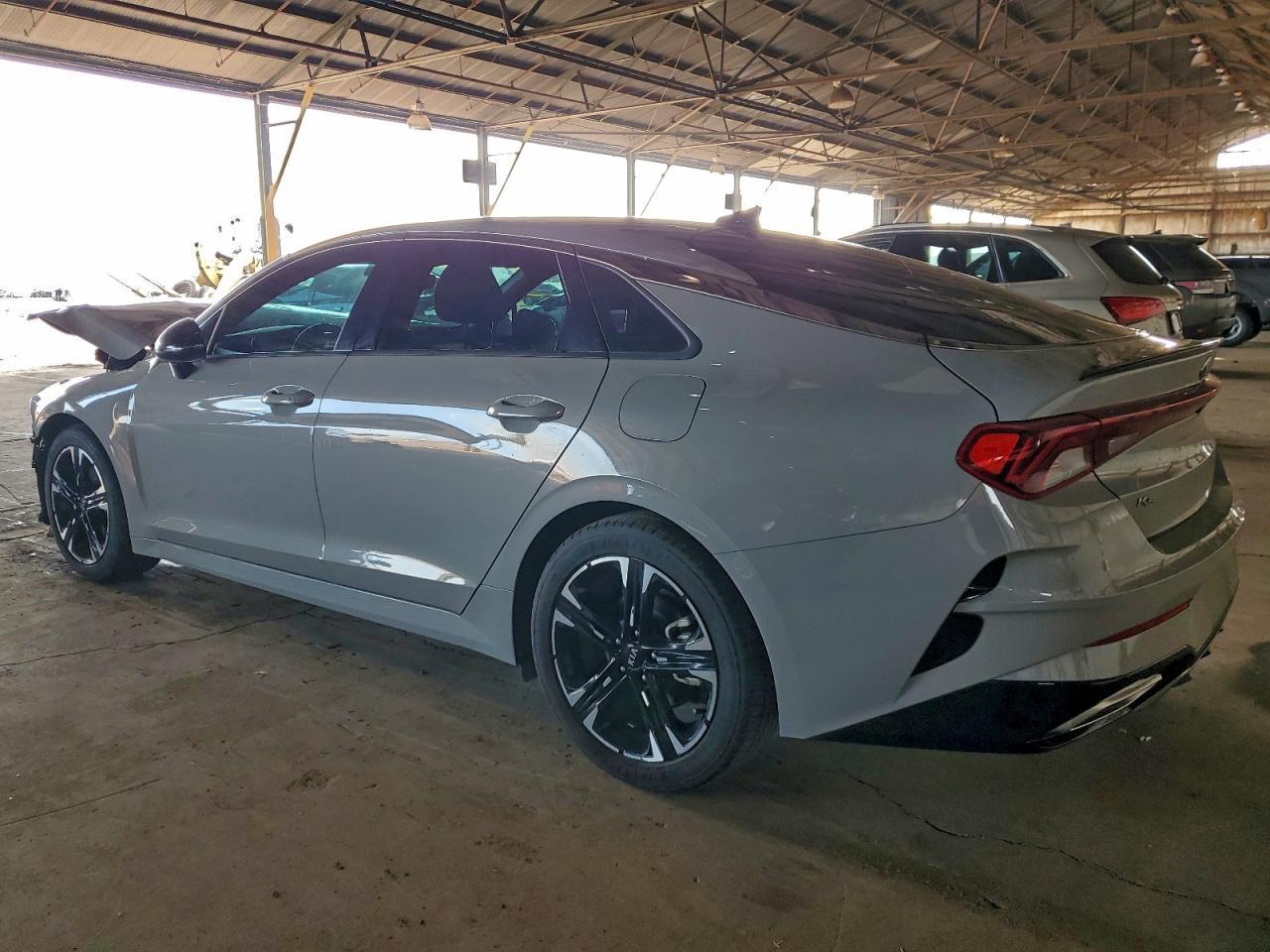2021 KIA K5