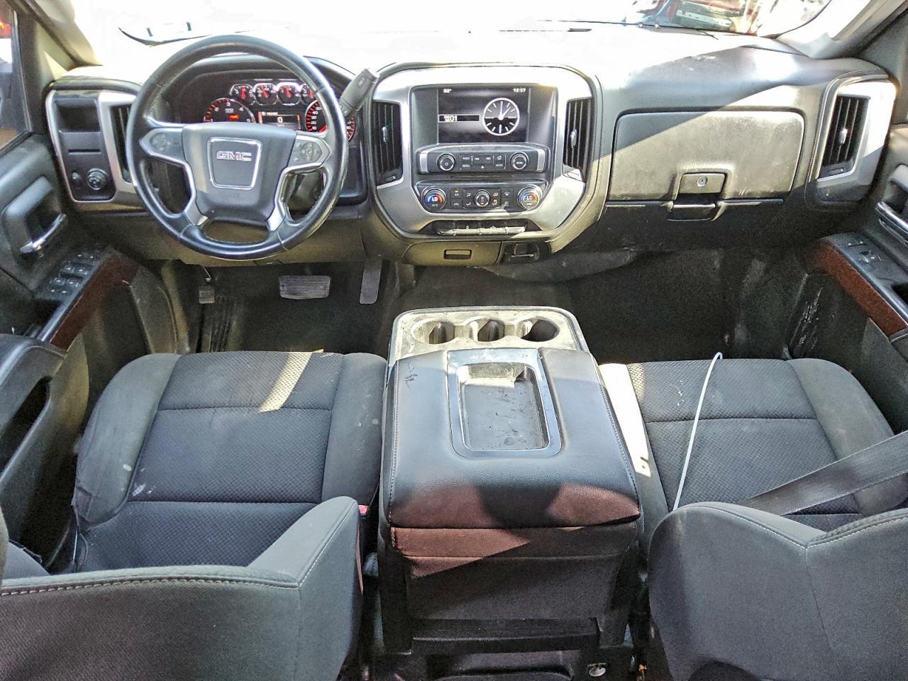 2015 GMC Sierra