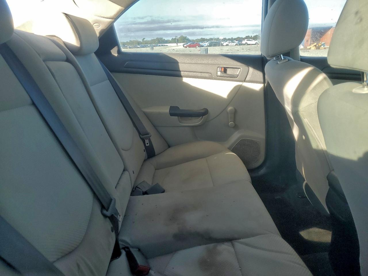 2010 KIA FORTE
