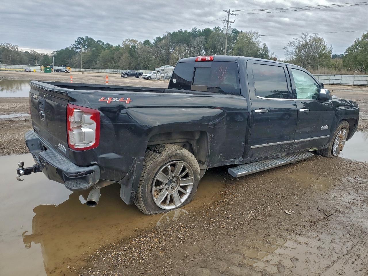 2018 CHEVROLET Silverado