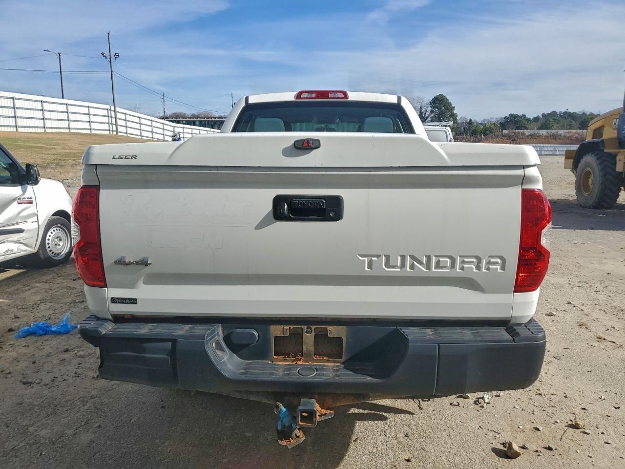 2016 TOYOTA TUNDRA