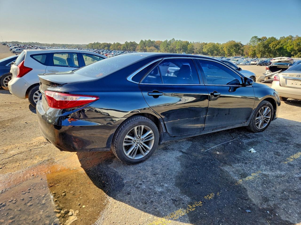 2017 TOYOTA CAMRY