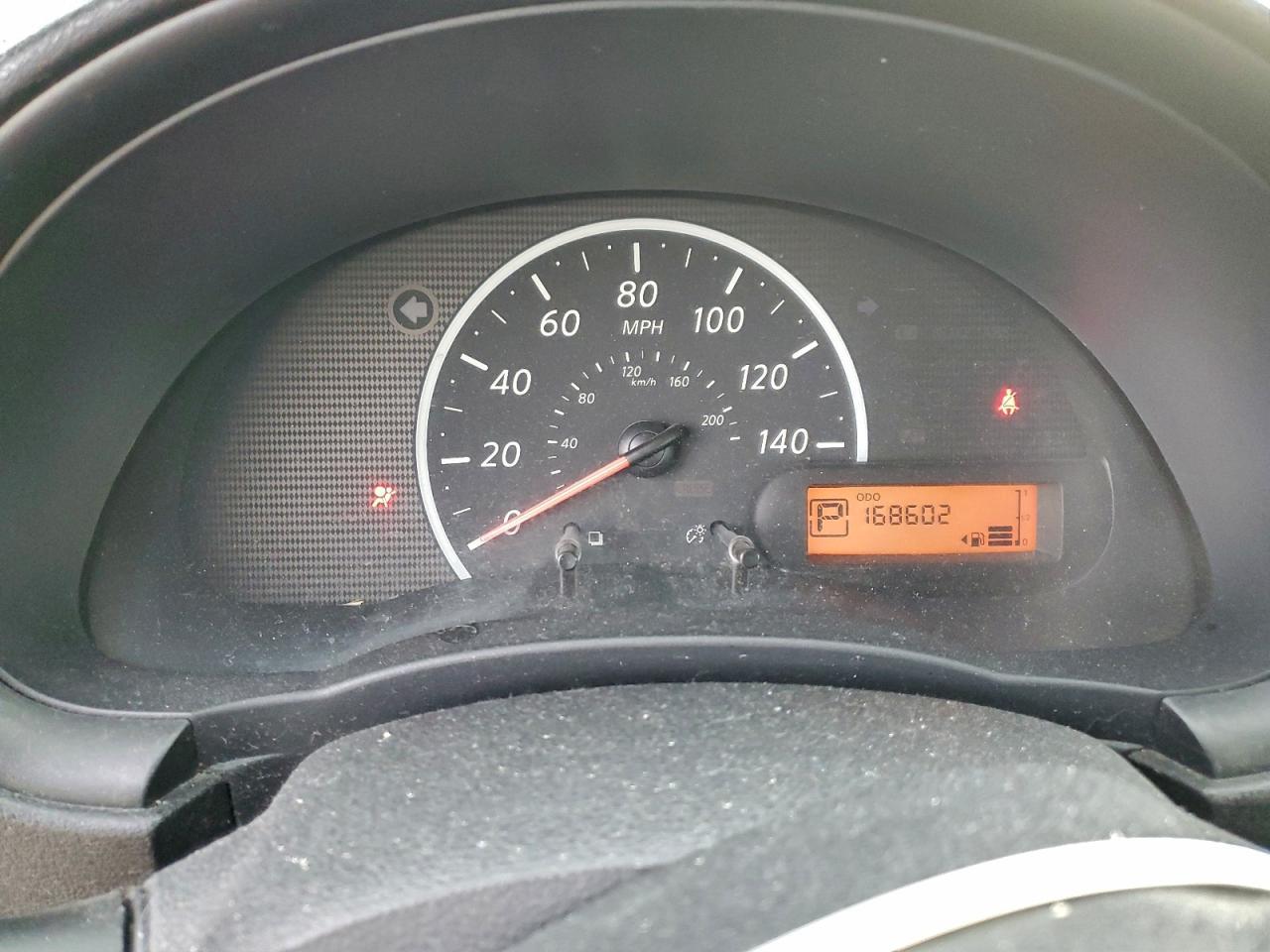 2012 NISSAN VERSA