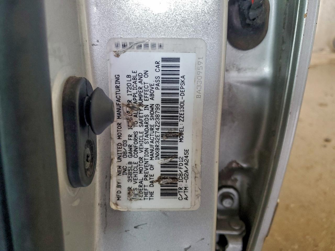 2004 TOYOTA COROLLA