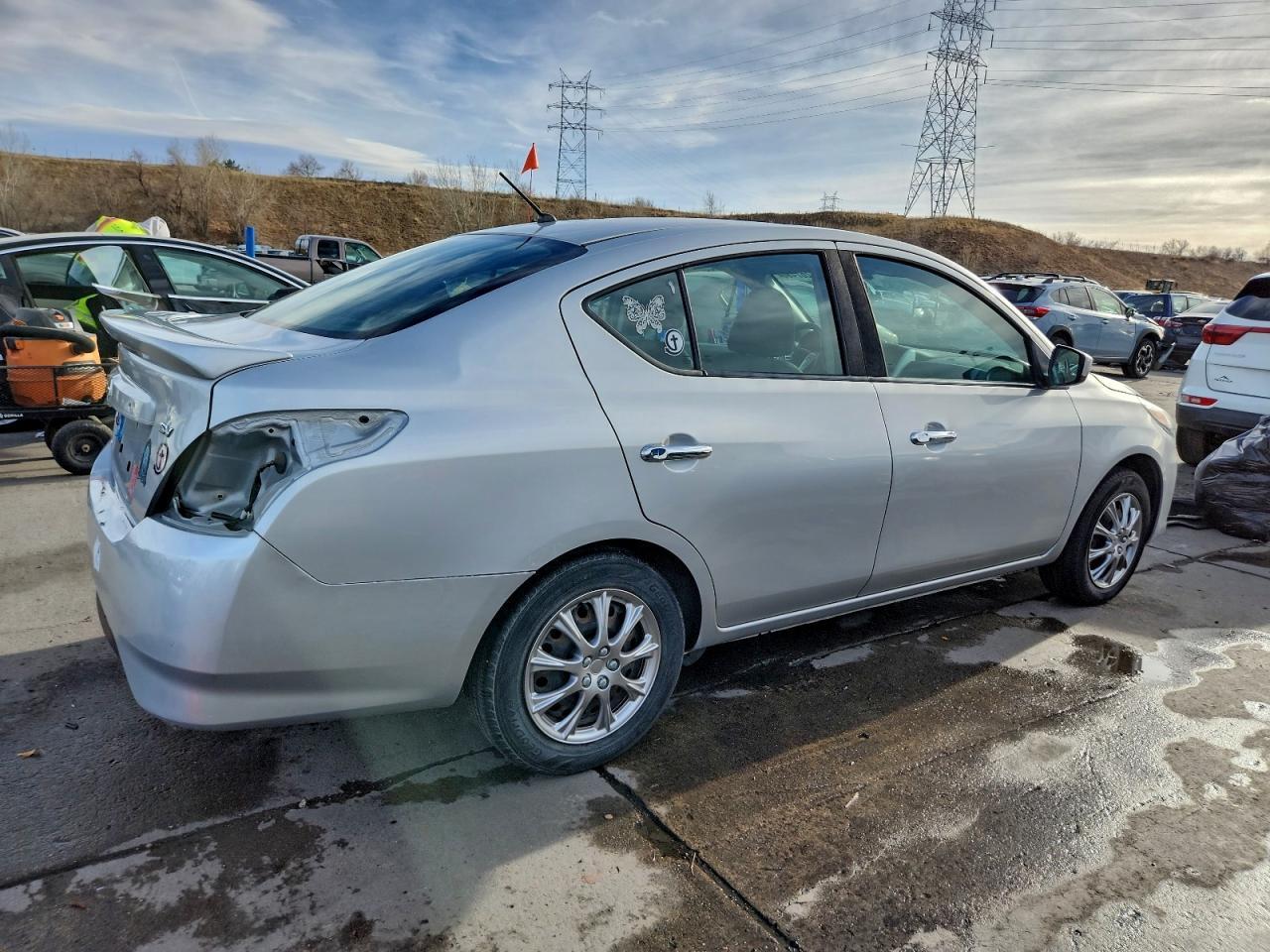 2018 NISSAN VERSA