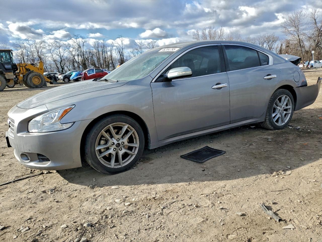2009 NISSAN Maxima