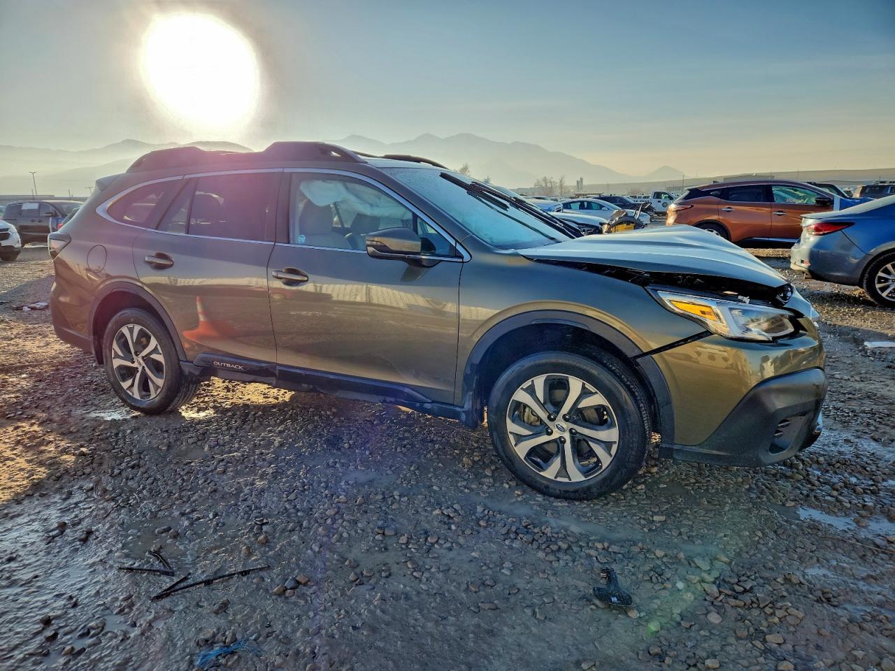 2021 SUBARU Outback