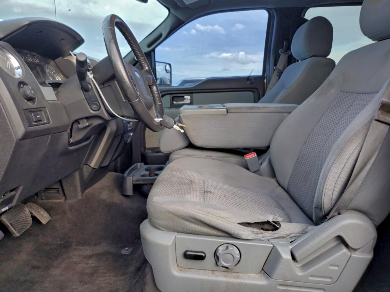 2013 FORD F-150 Lightning
