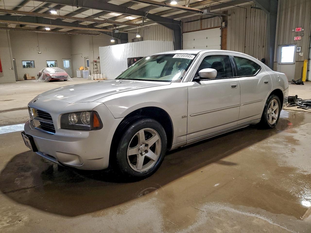2010 DODGE CHARGER