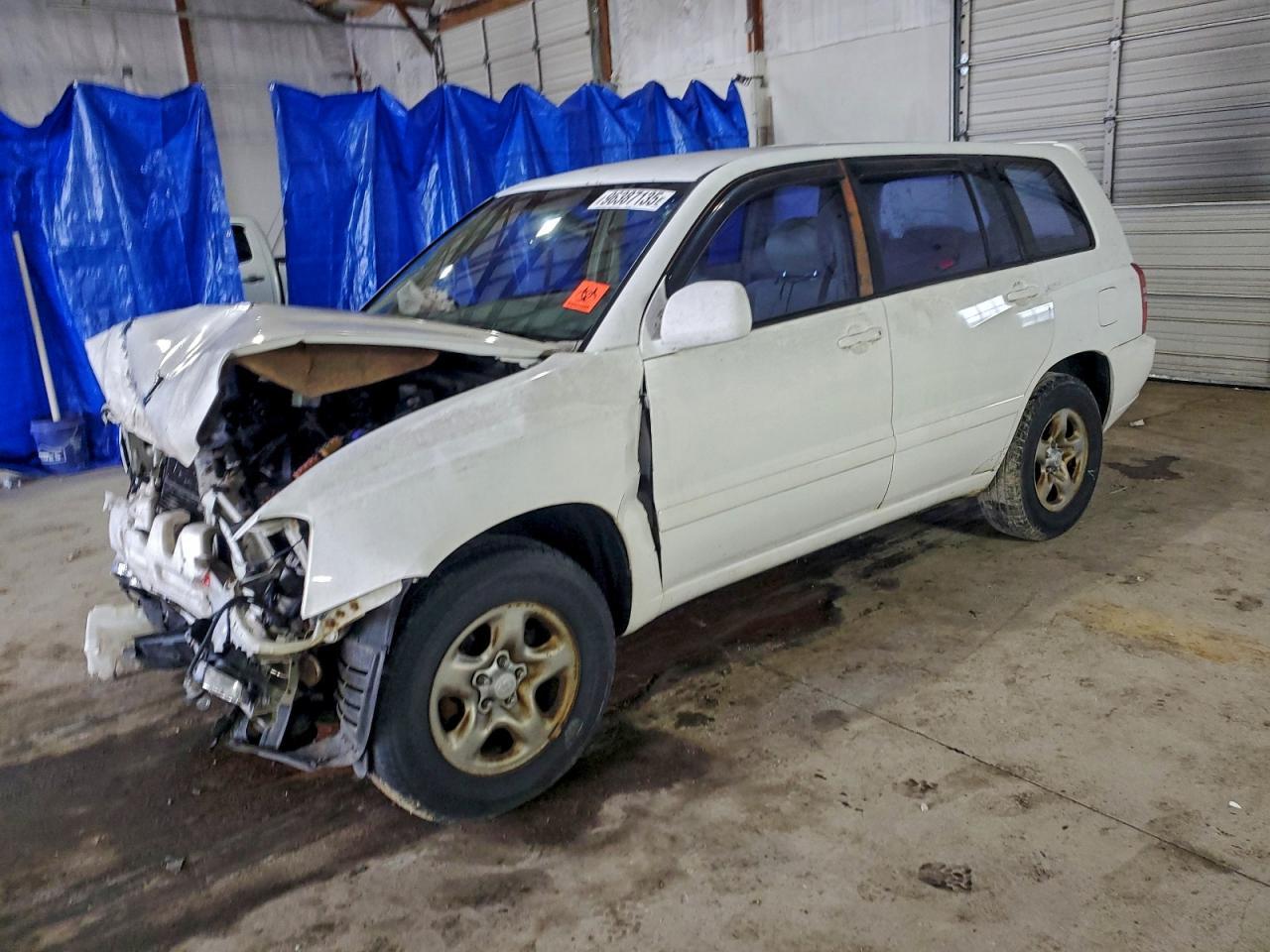 2002 TOYOTA HIGHLANDER