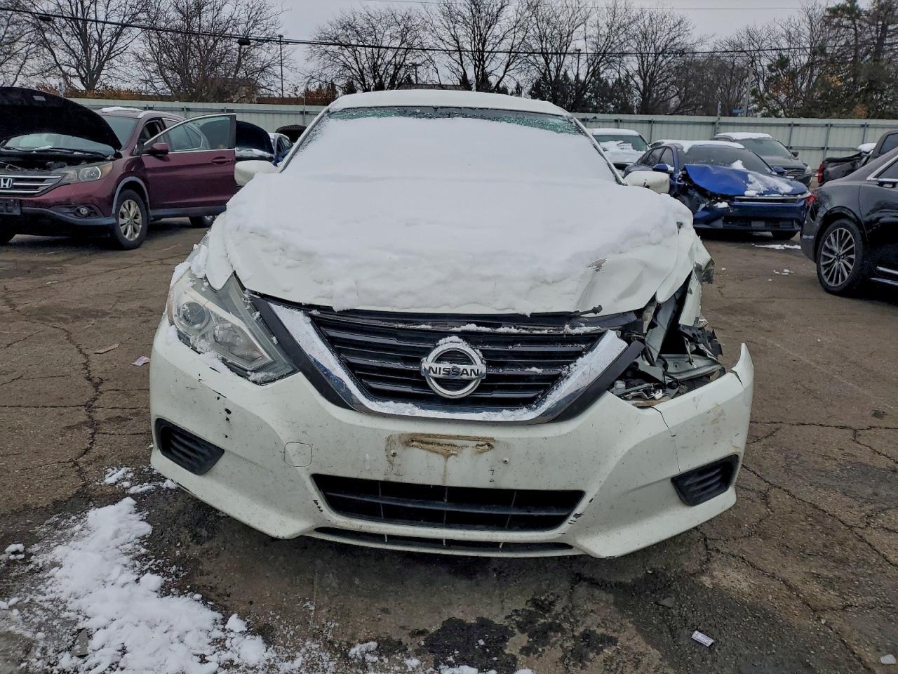 2016 NISSAN ALTIMA
