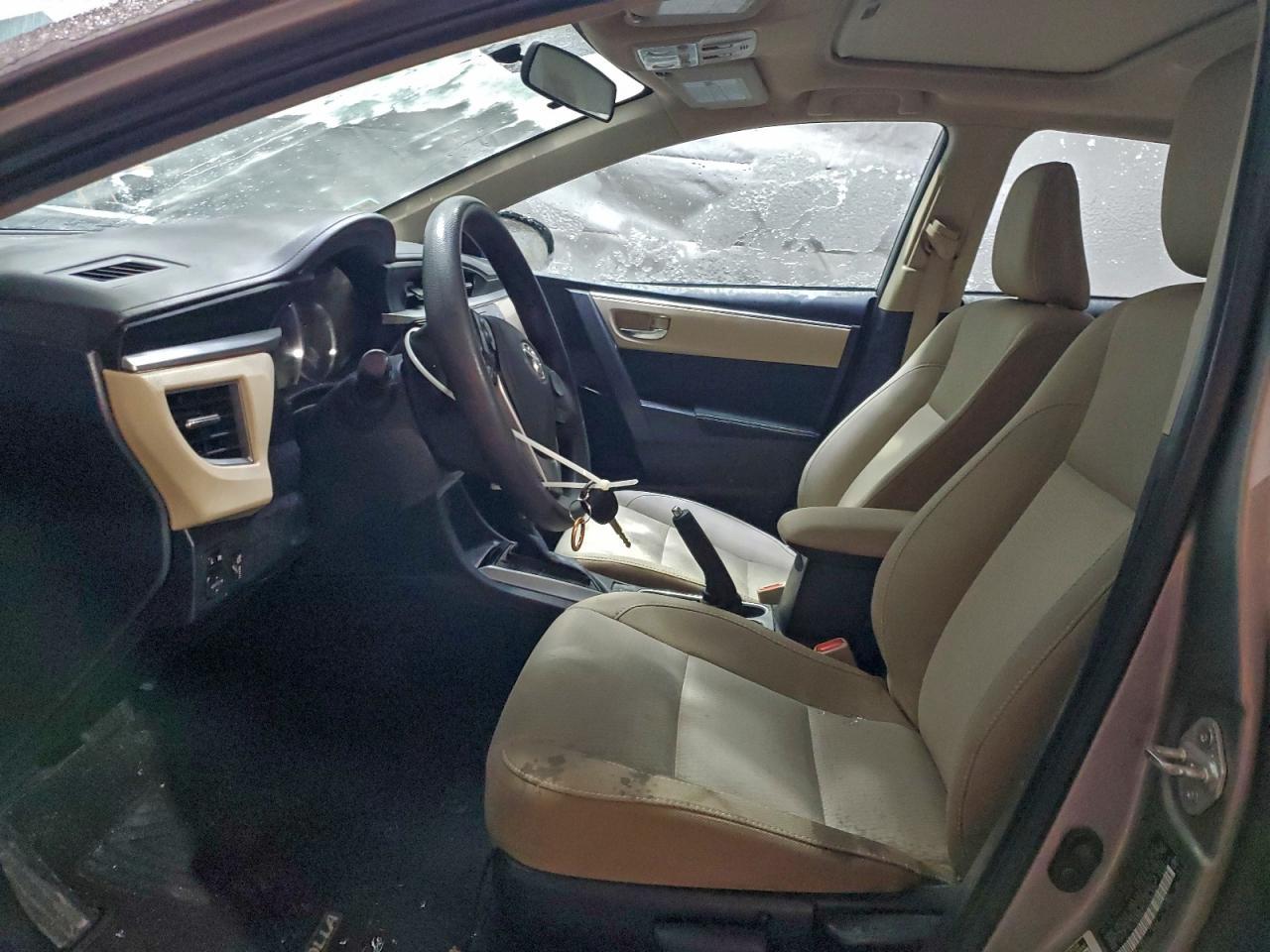 2016 TOYOTA COROLLA