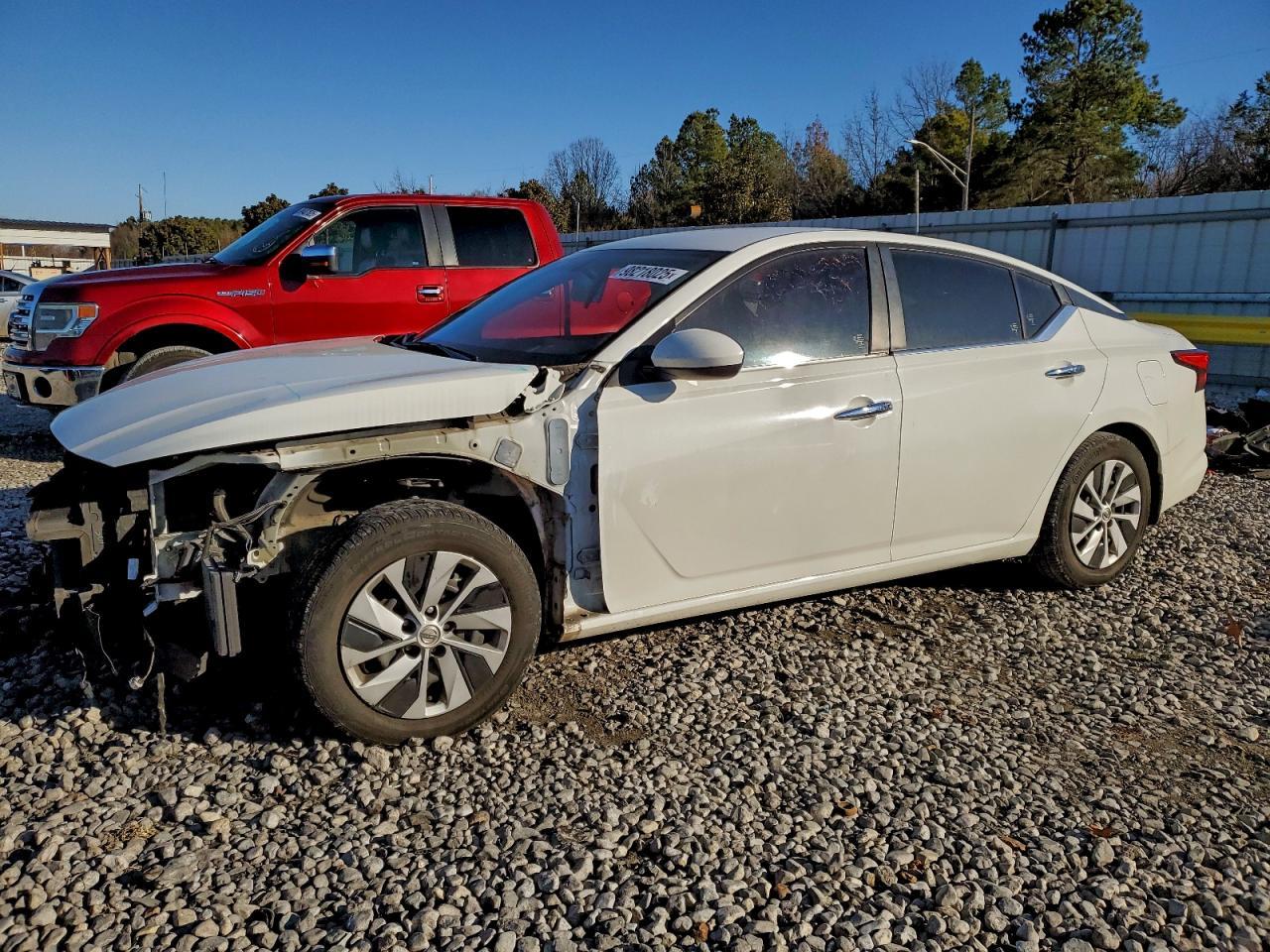 2019 NISSAN ALTIMA