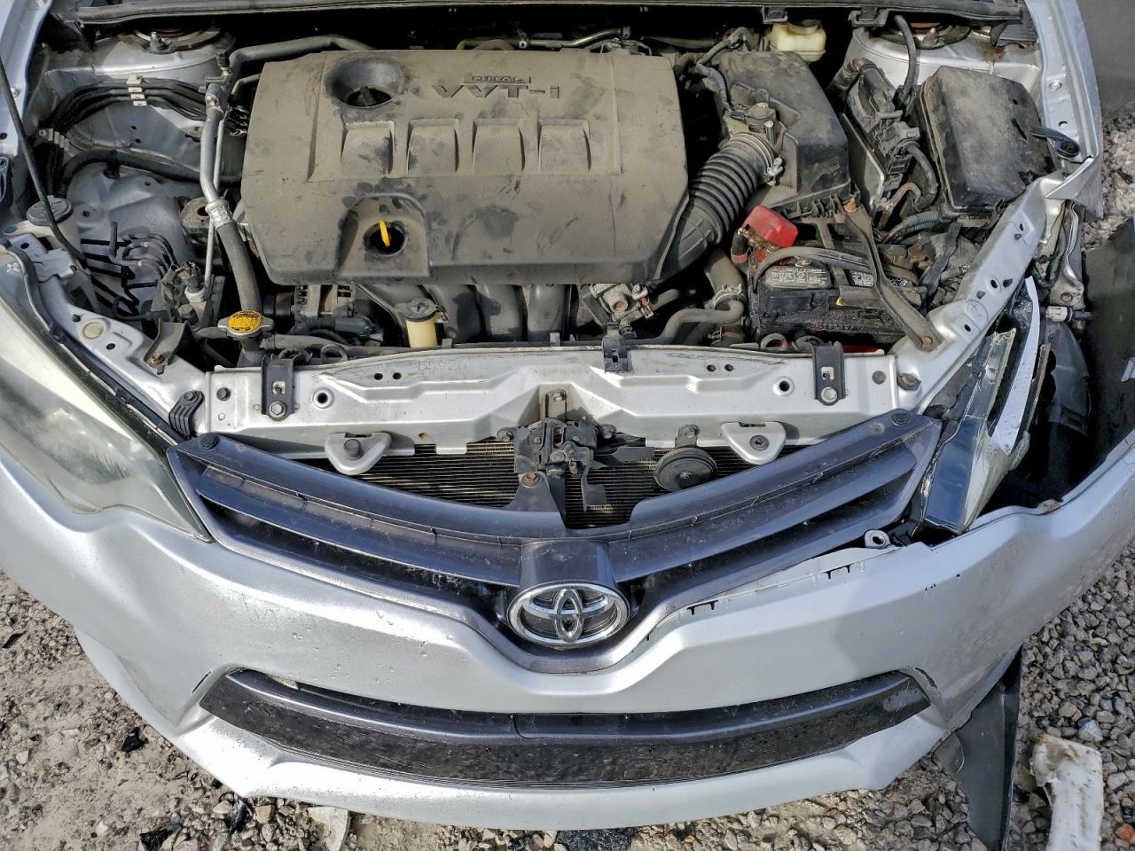 2015 TOYOTA COROLLA