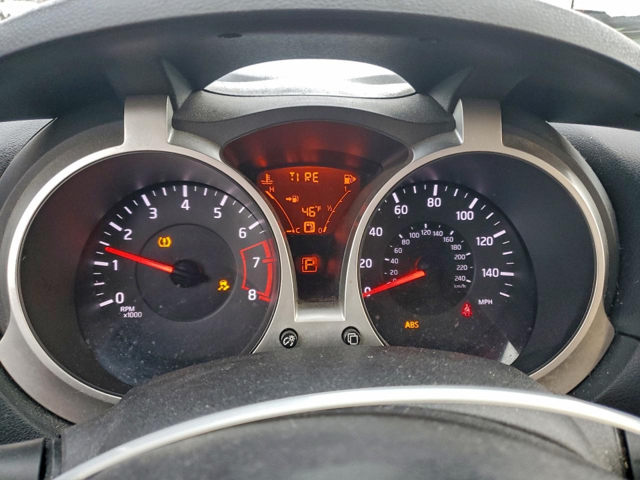 2014 NISSAN Juke