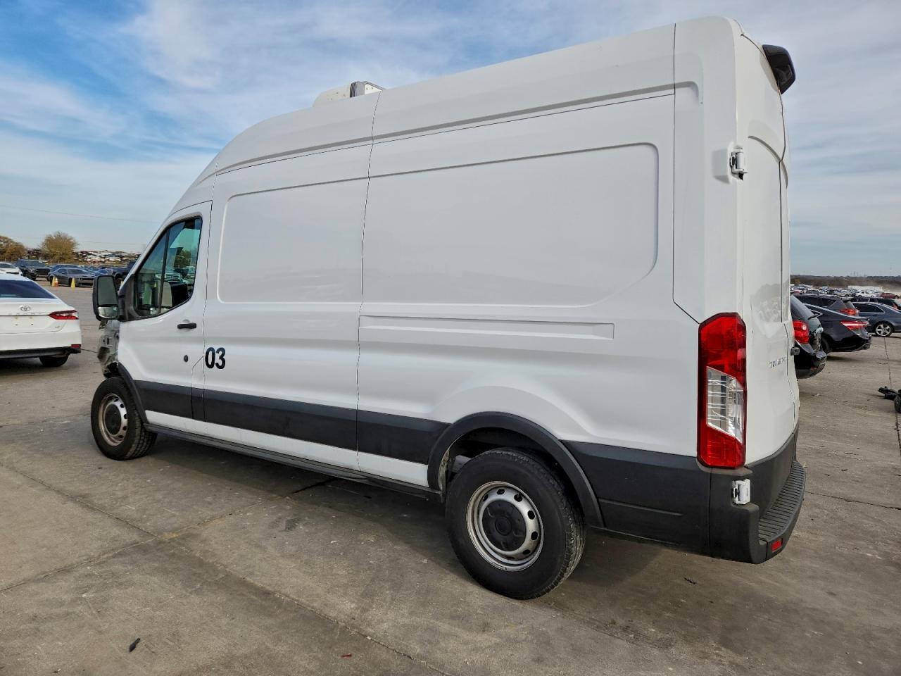 2022 FORD Transit