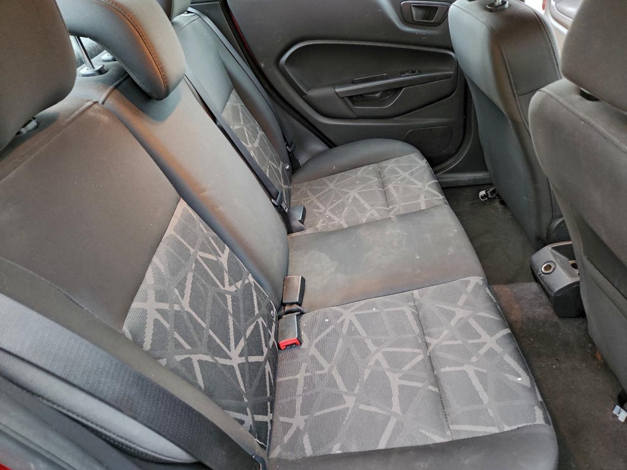 2011 FORD Fiesta
