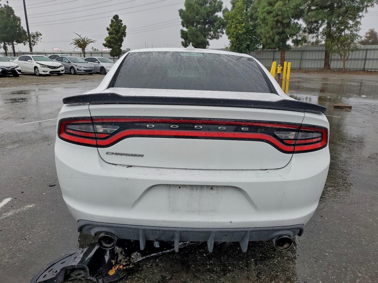 2015 DODGE CHARGER