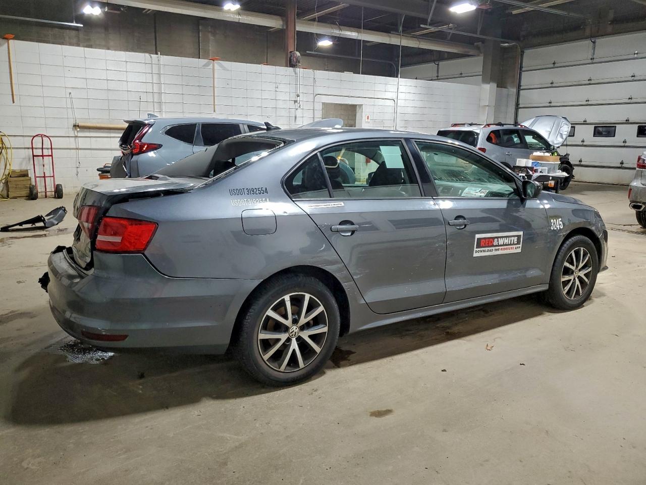 2016 VOLKSWAGEN JETTA
