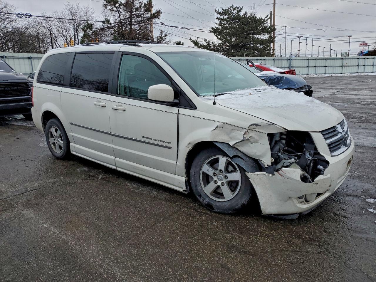 2010 DODGE GRAND CARAVAN