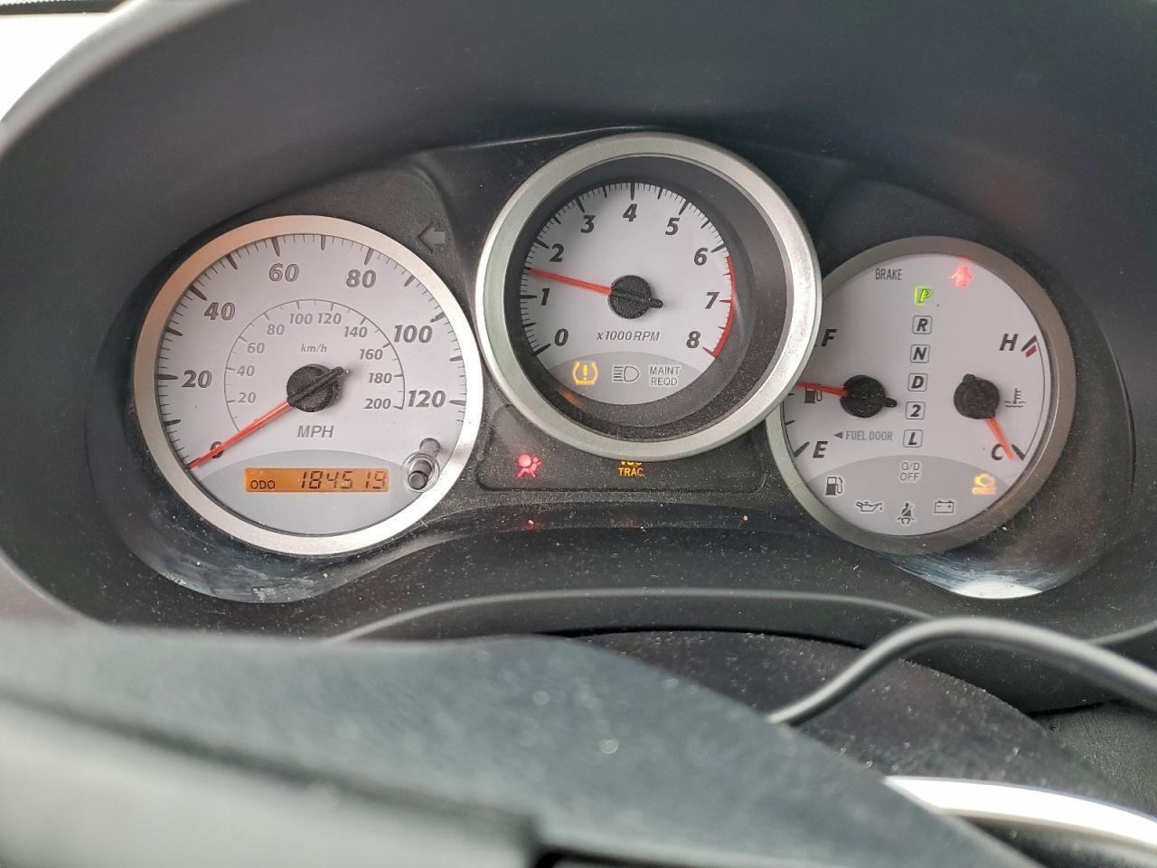 2004 TOYOTA RAV4