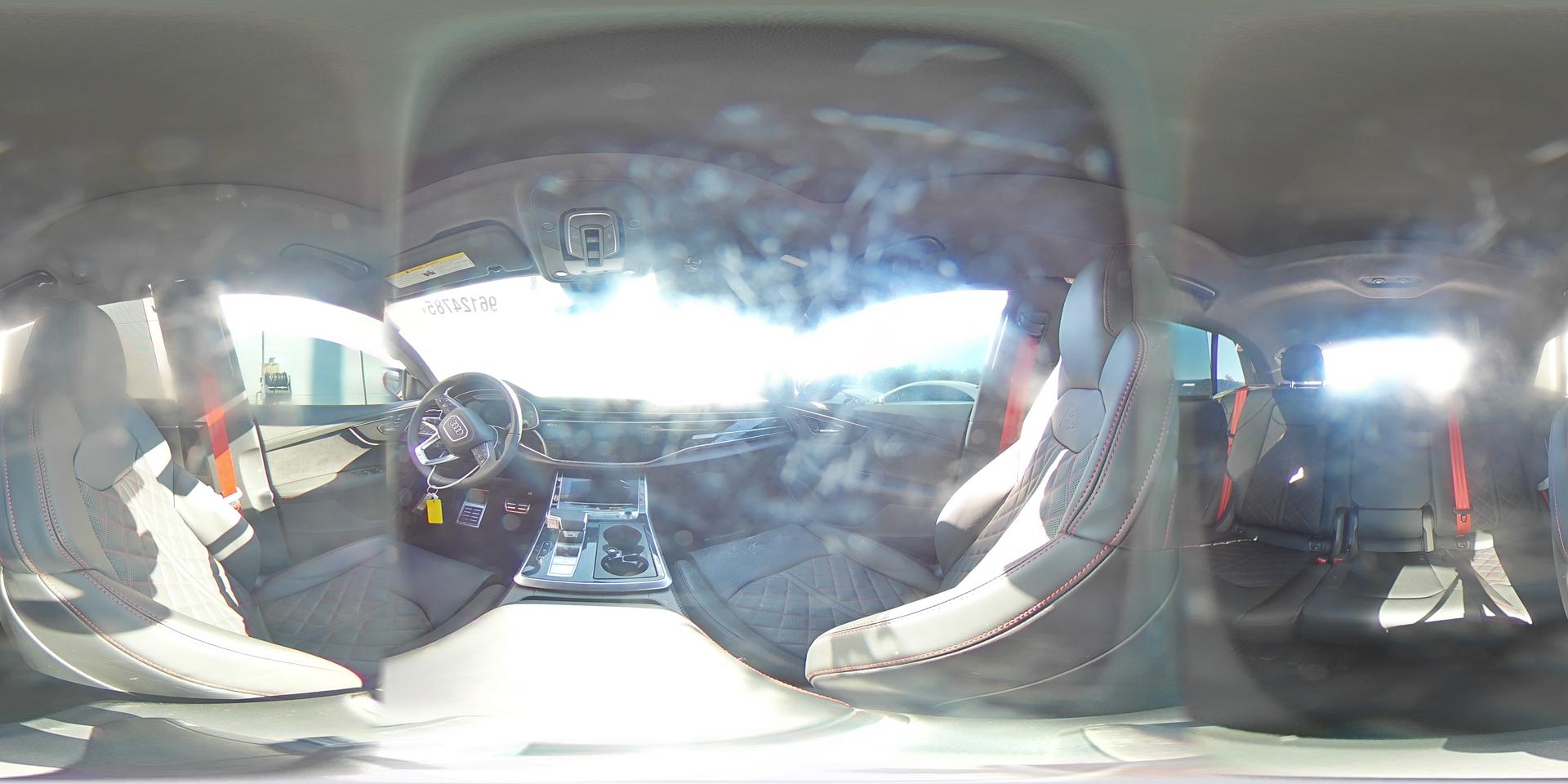 2025 AUDI SQ8