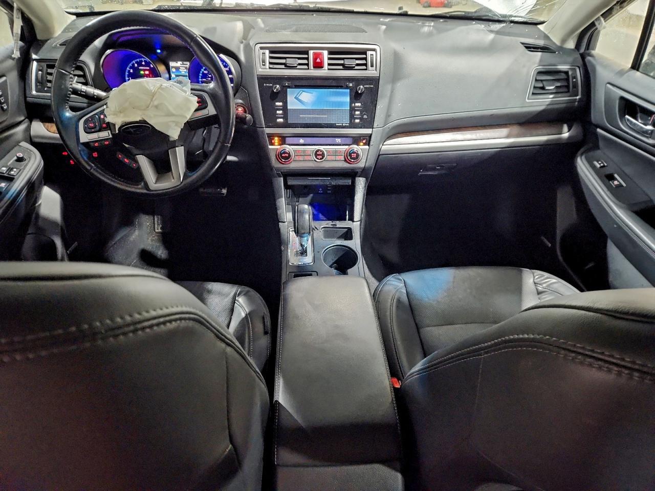 2015 SUBARU Outback