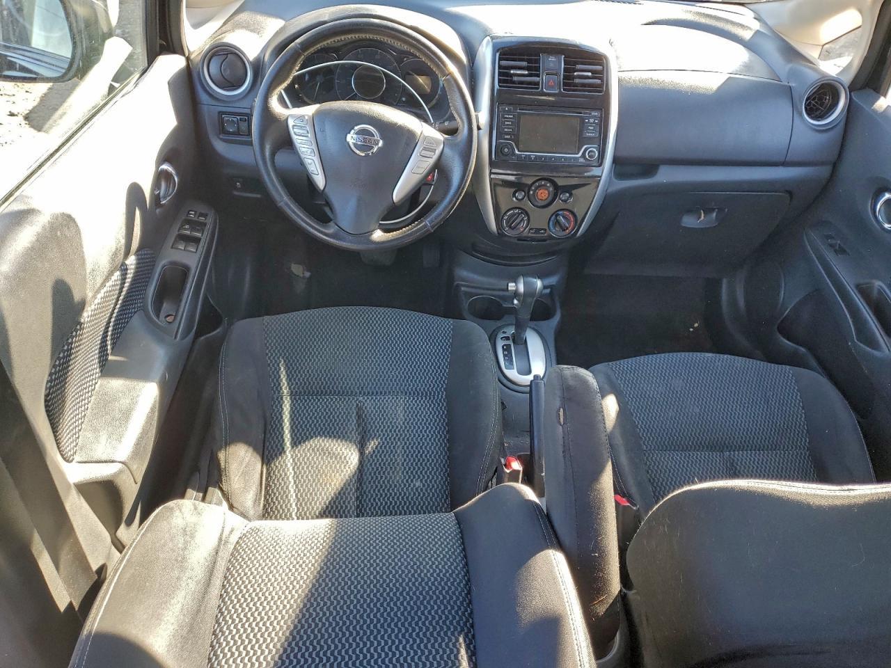 2016 NISSAN Versa Note