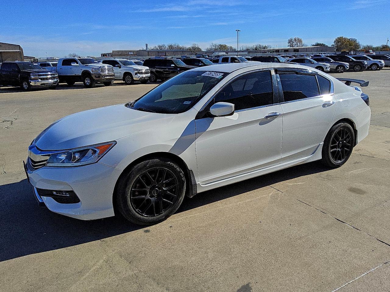 2017 HONDA ACCORD