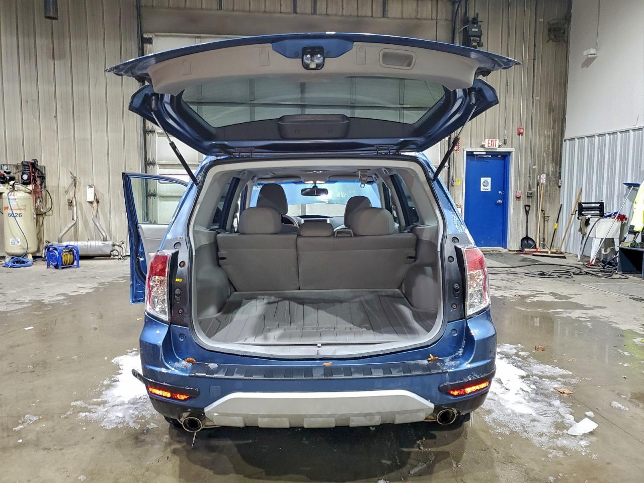 2009 SUBARU FORESTER