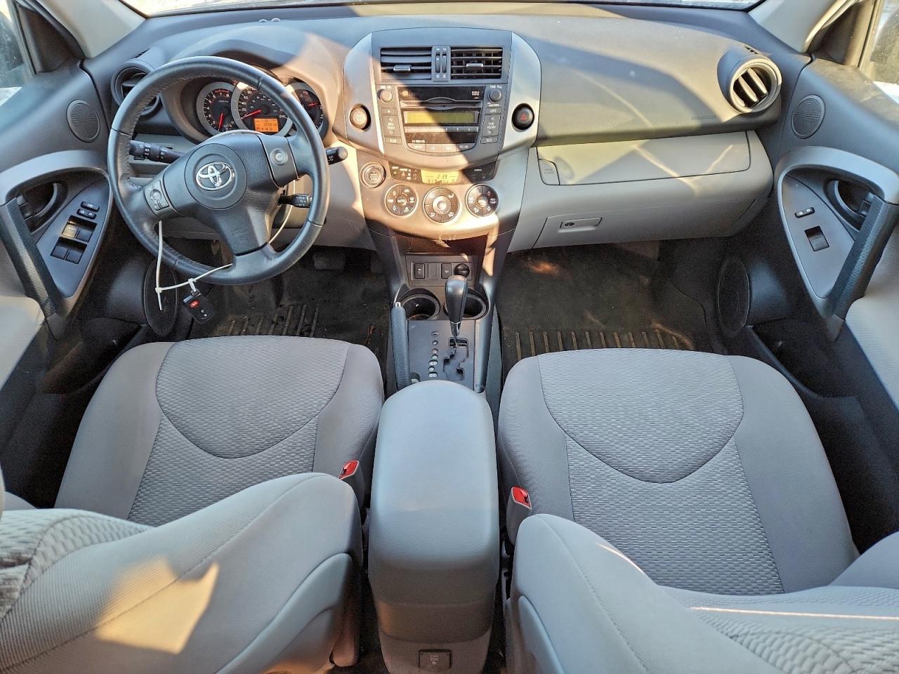 2011 TOYOTA RAV4