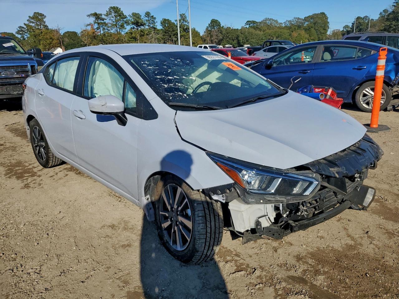 2024 NISSAN VERSA