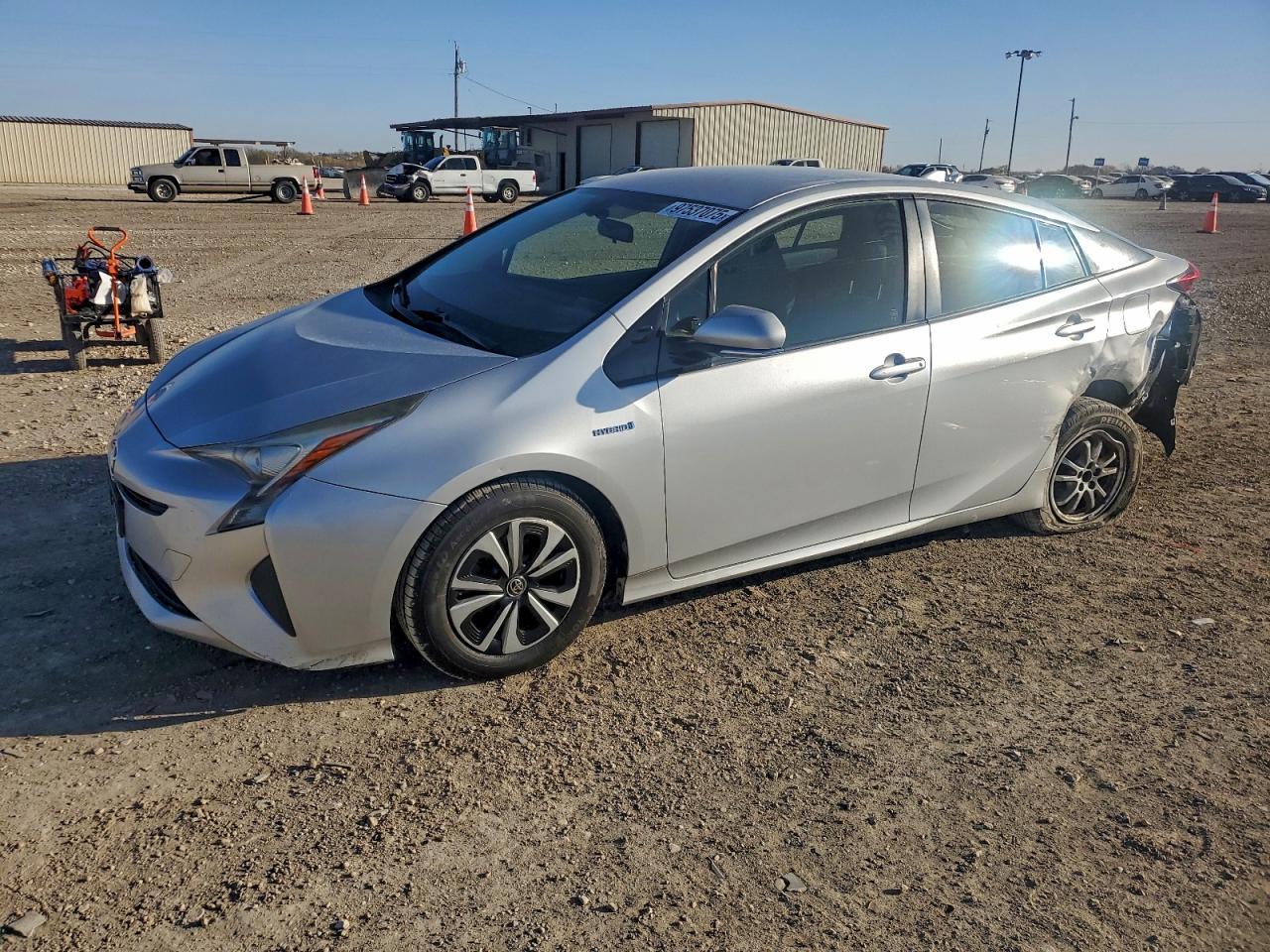 2016 TOYOTA PRIUS