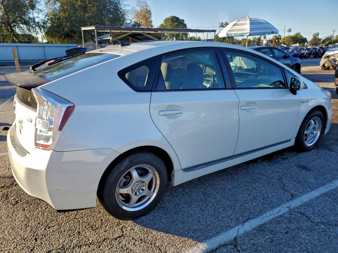 2010 TOYOTA PRIUS