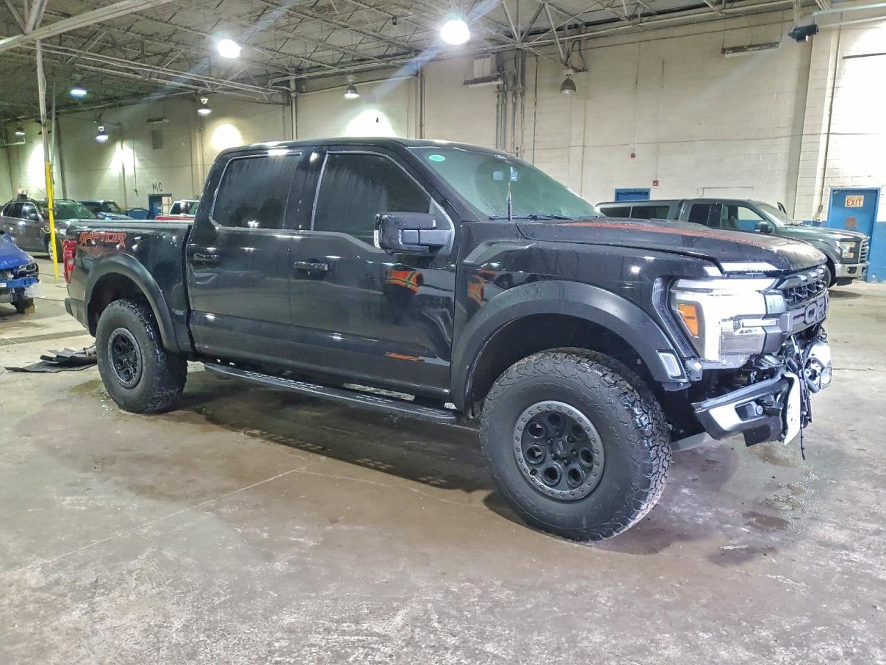 2025 FORD F-150 Lightning
