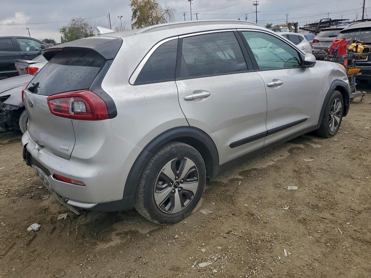 2017 KIA Niro