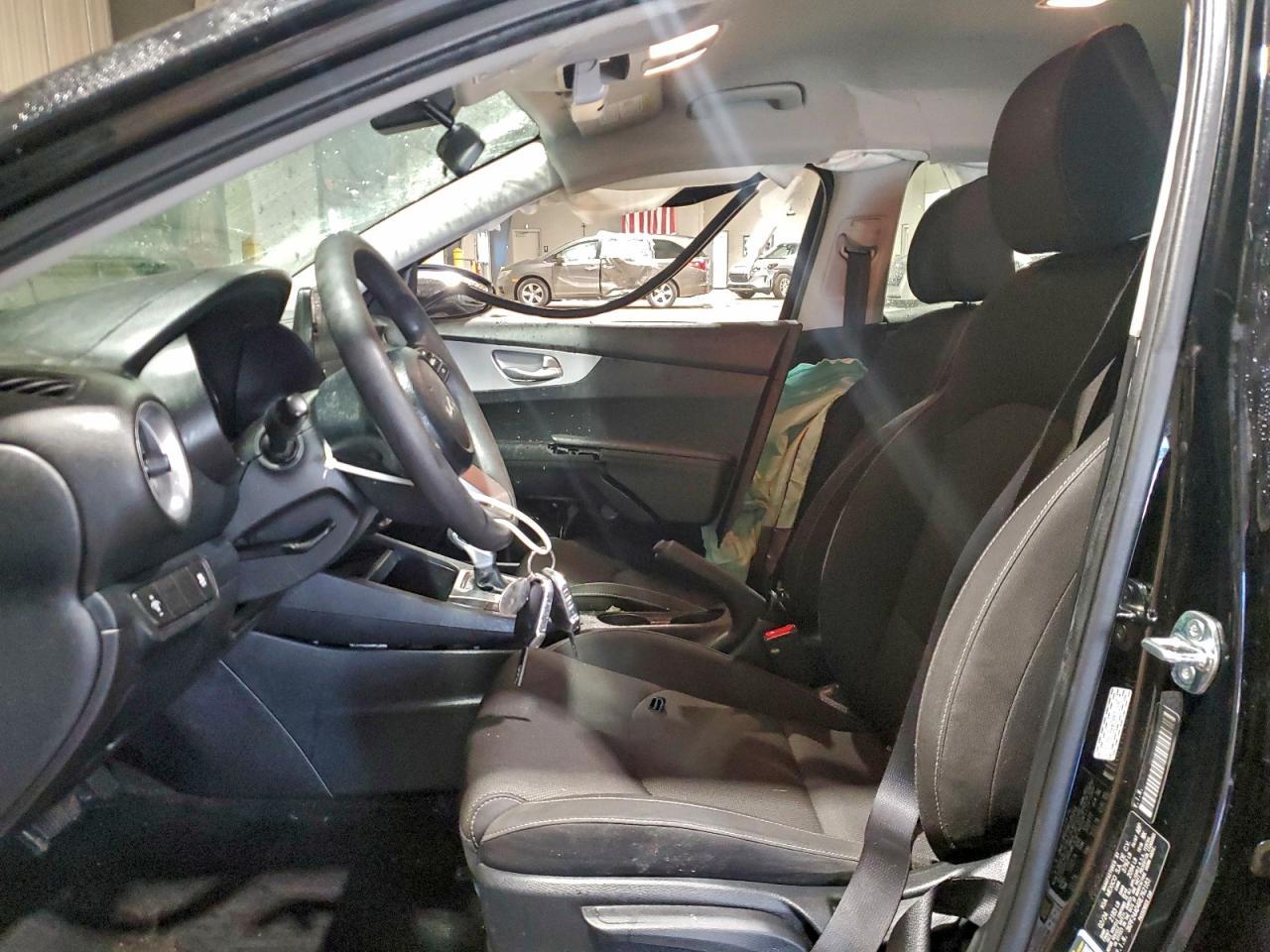 2024 KIA FORTE