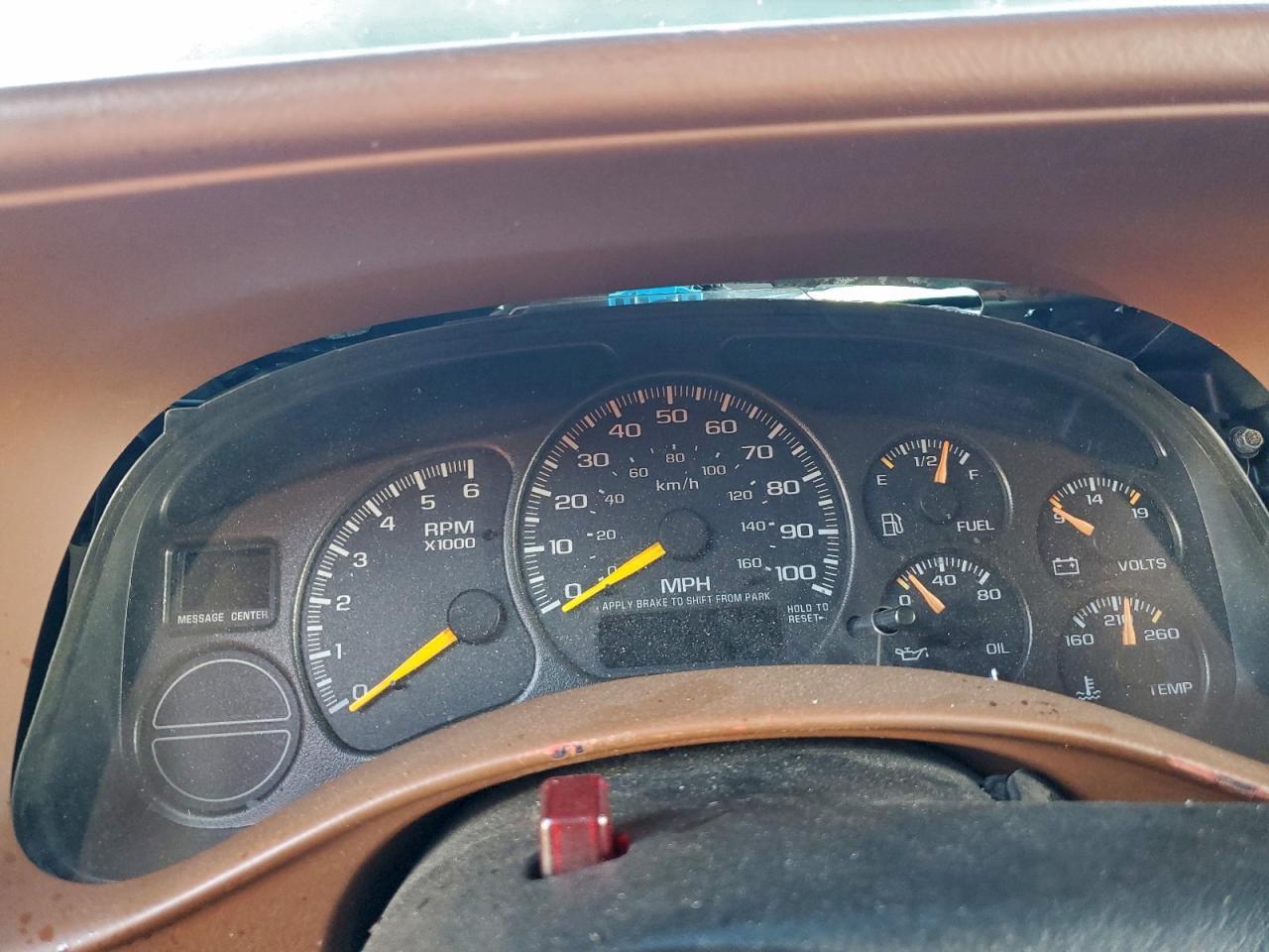 2002 CHEVROLET Tahoe