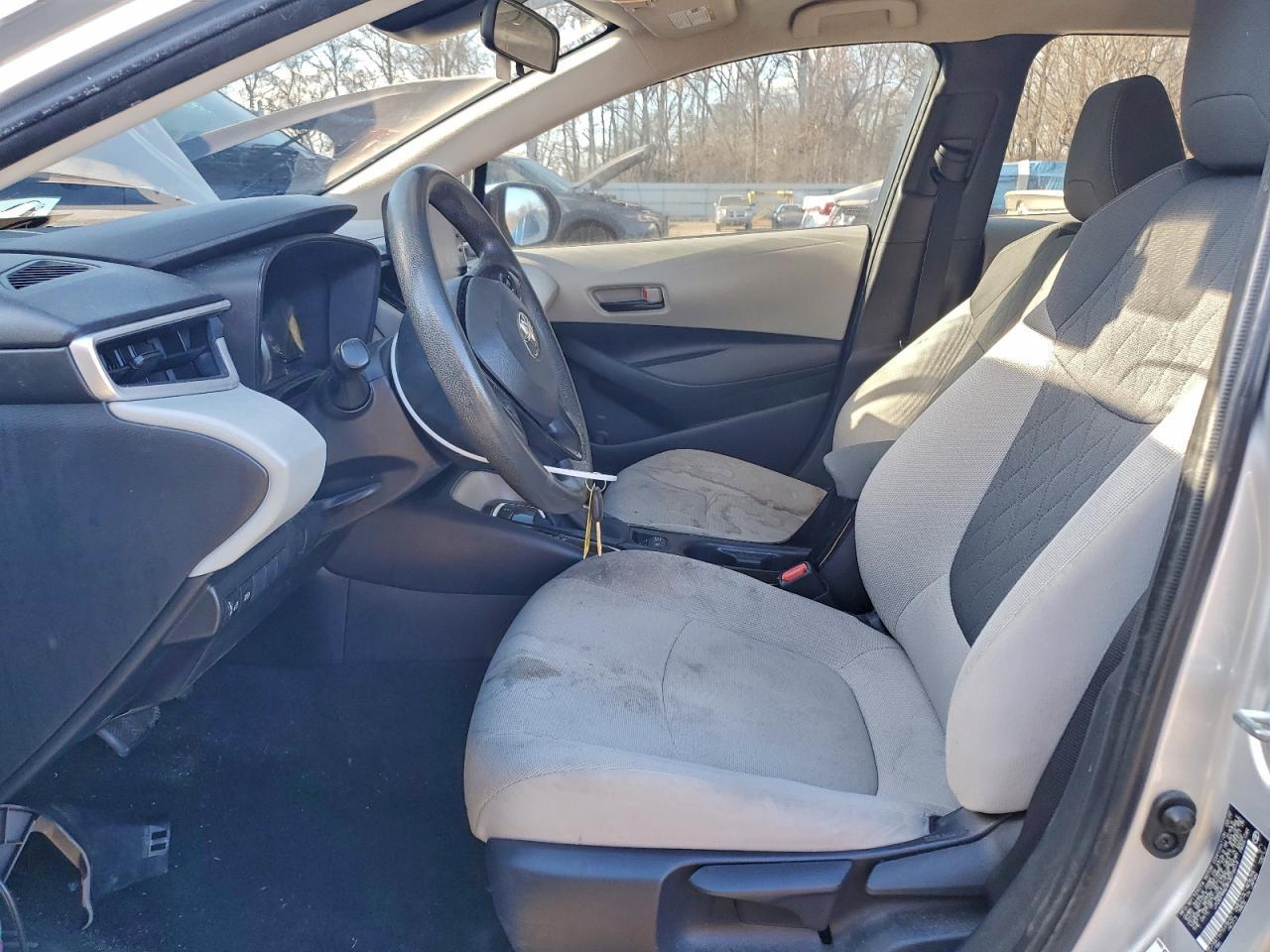 2022 TOYOTA COROLLA