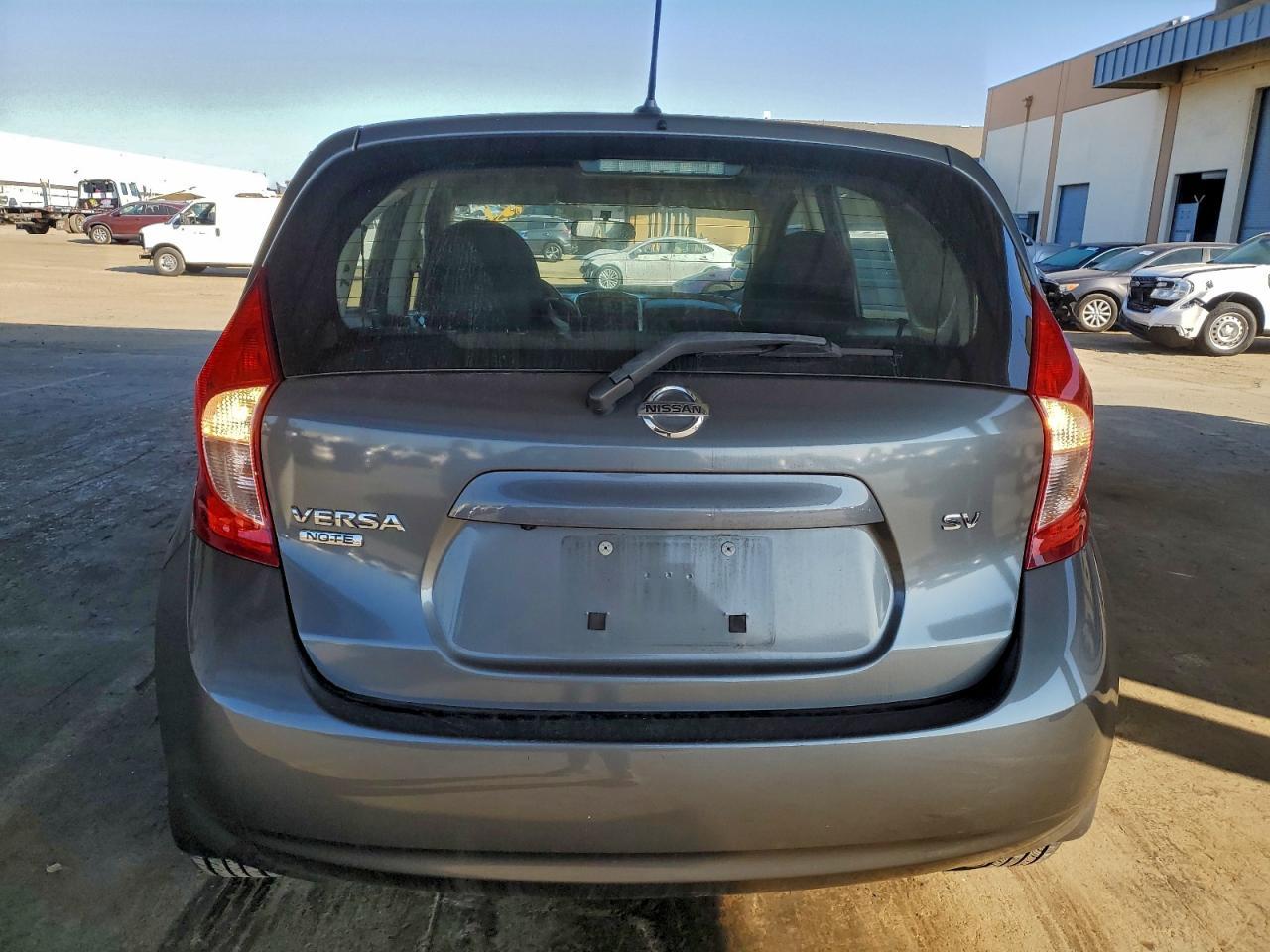 2016 NISSAN Versa Note