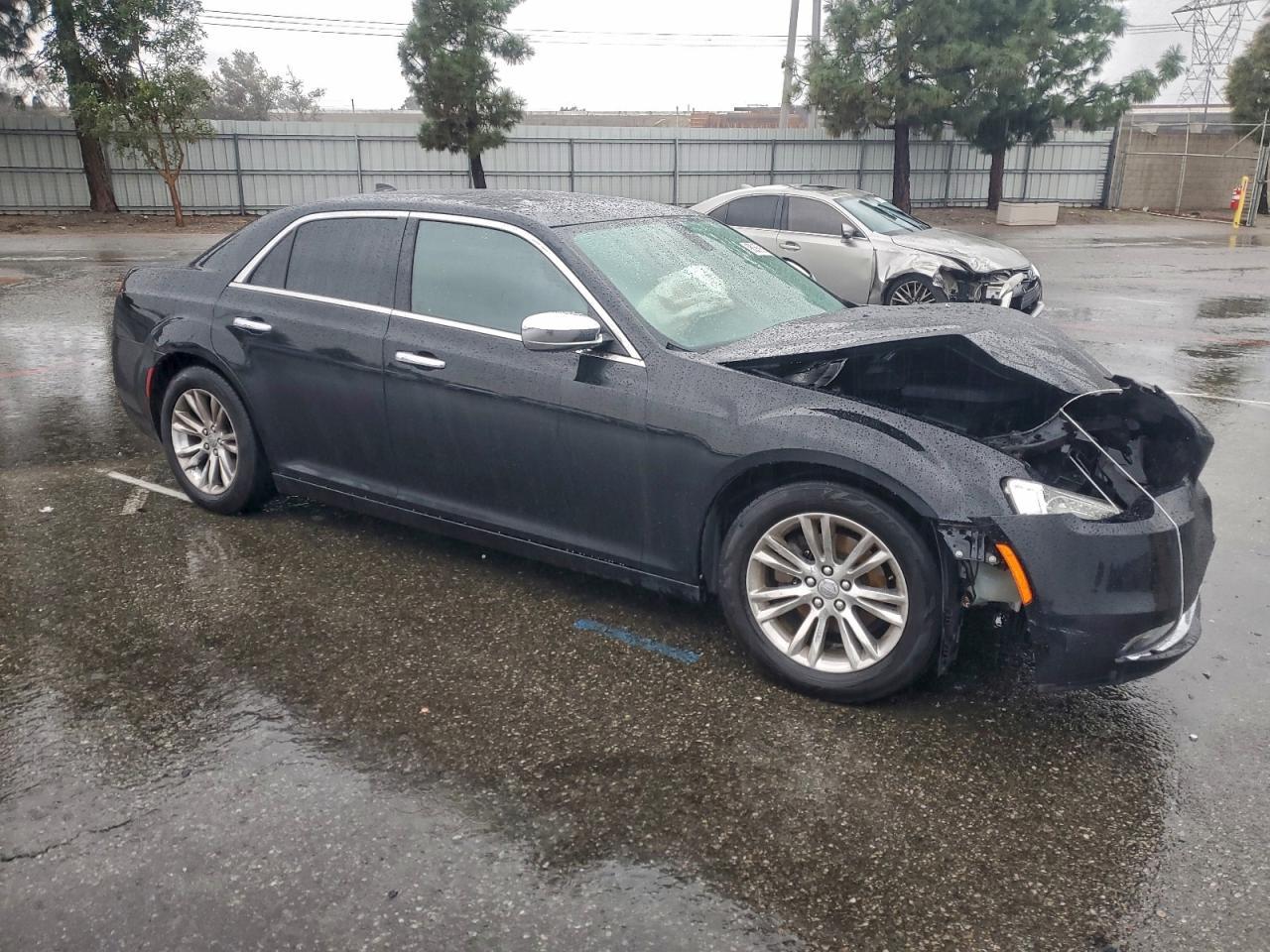 2016 CHRYSLER 300
