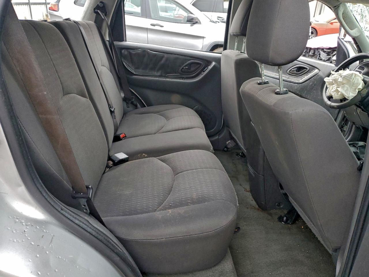 2006 MAZDA Tribute