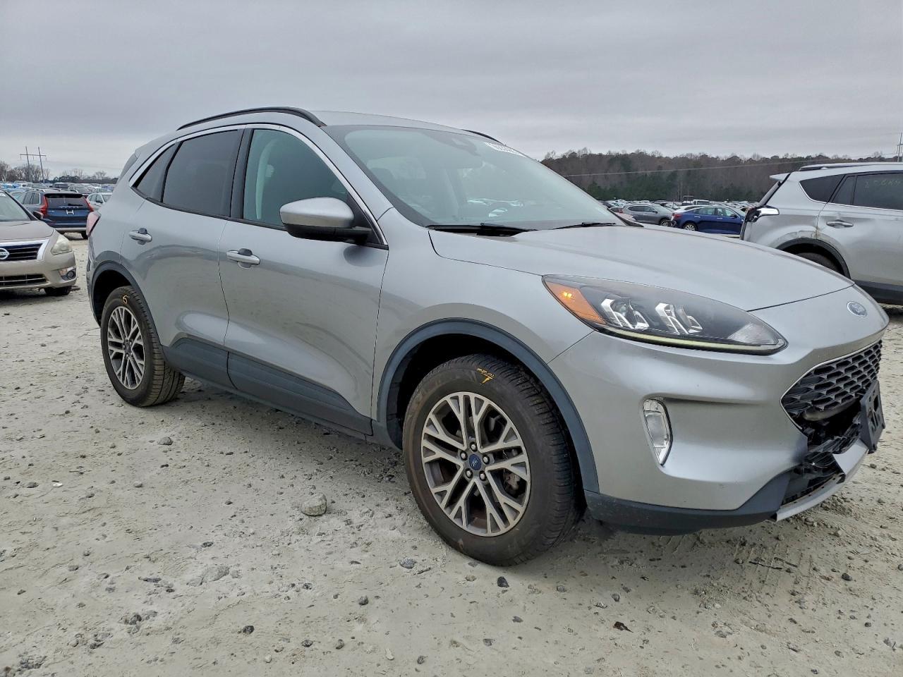 2021 FORD ESCAPE