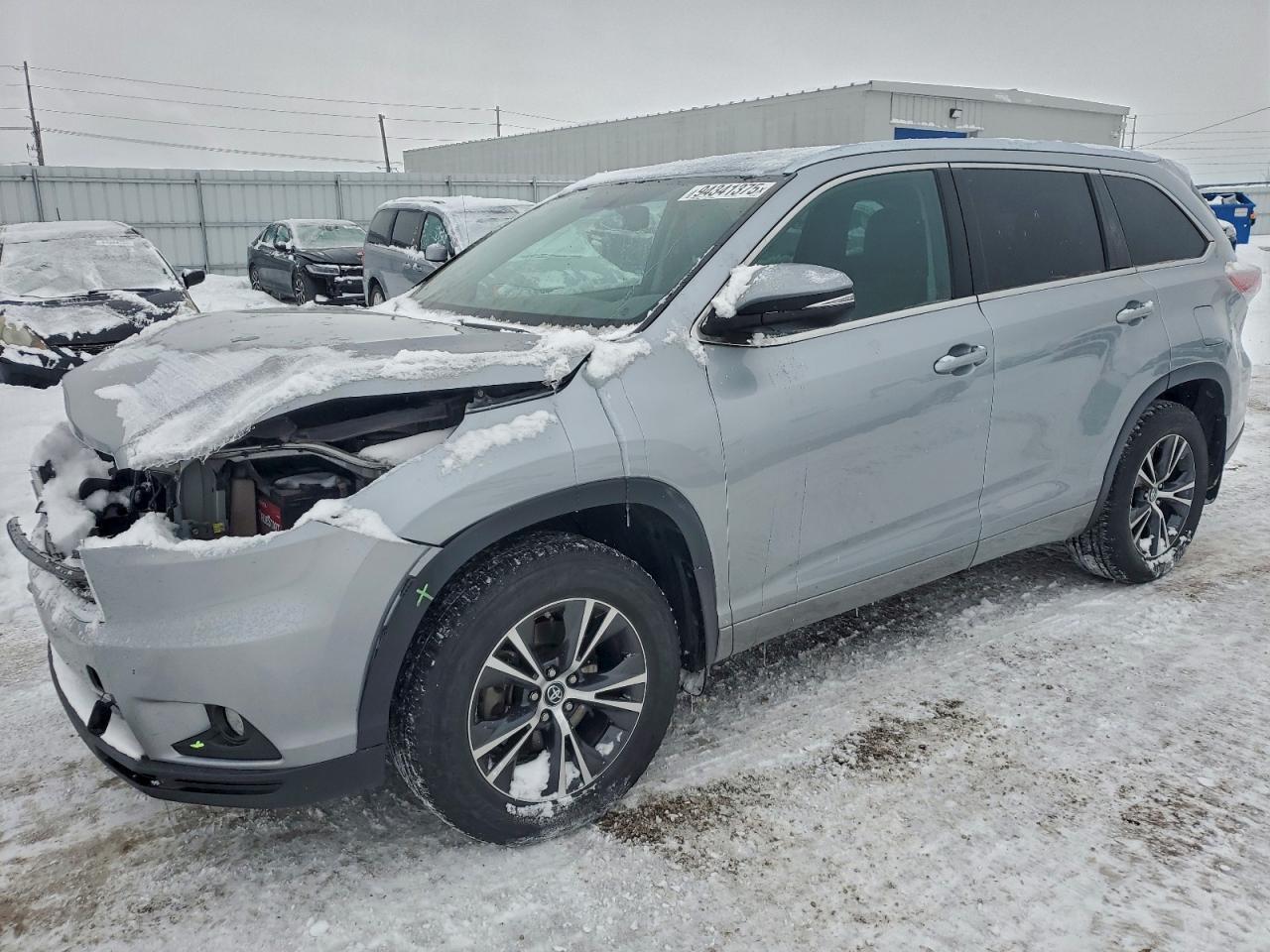 2016 TOYOTA HIGHLANDER