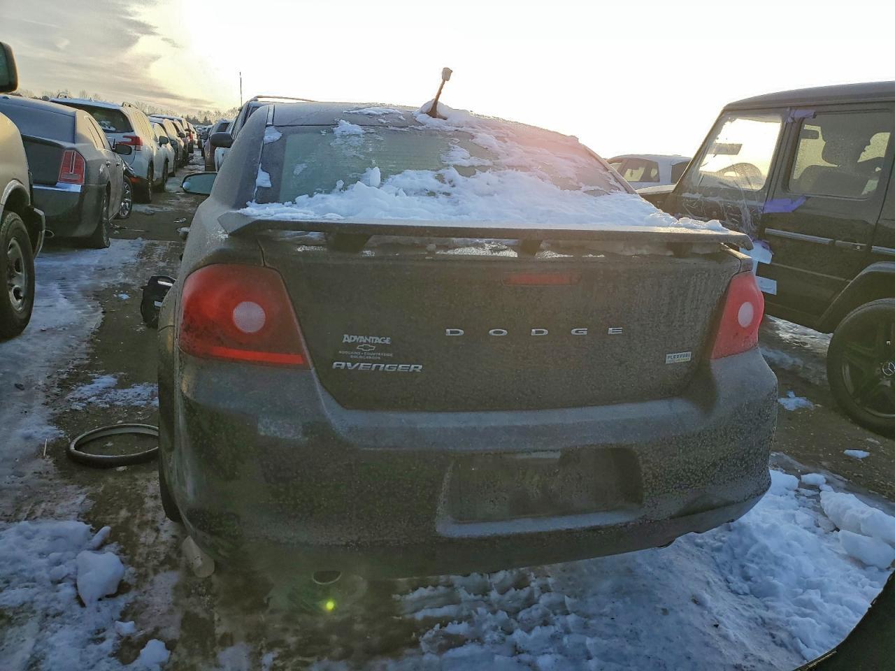 2011 DODGE Avenger