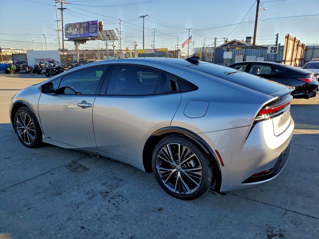 2023 TOYOTA PRIUS
