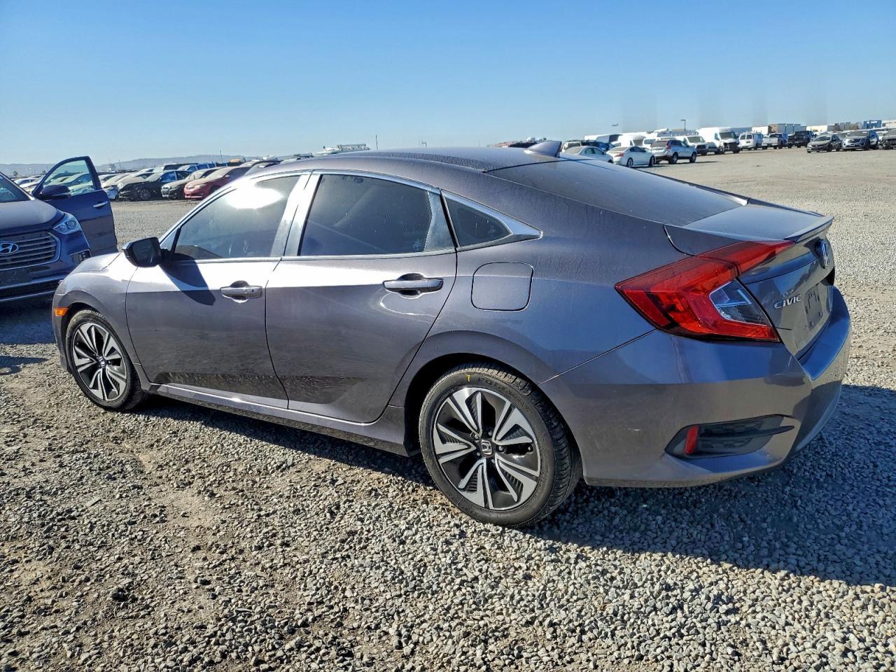 2016 HONDA CIVIC