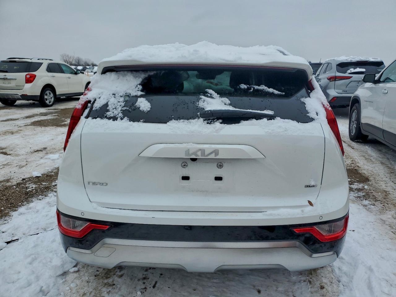 2023 KIA Niro