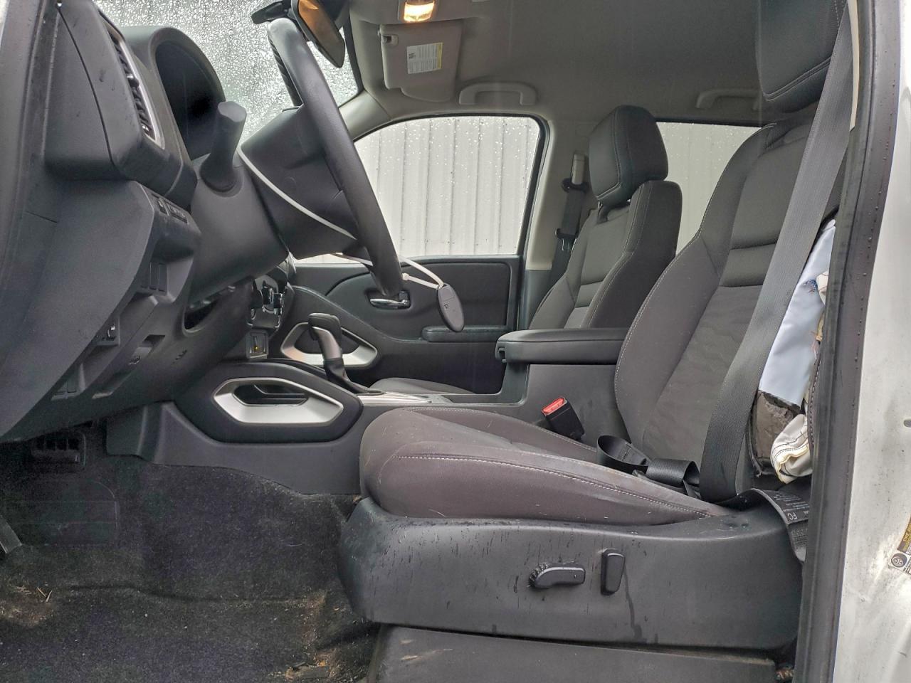 2022 NISSAN Frontier